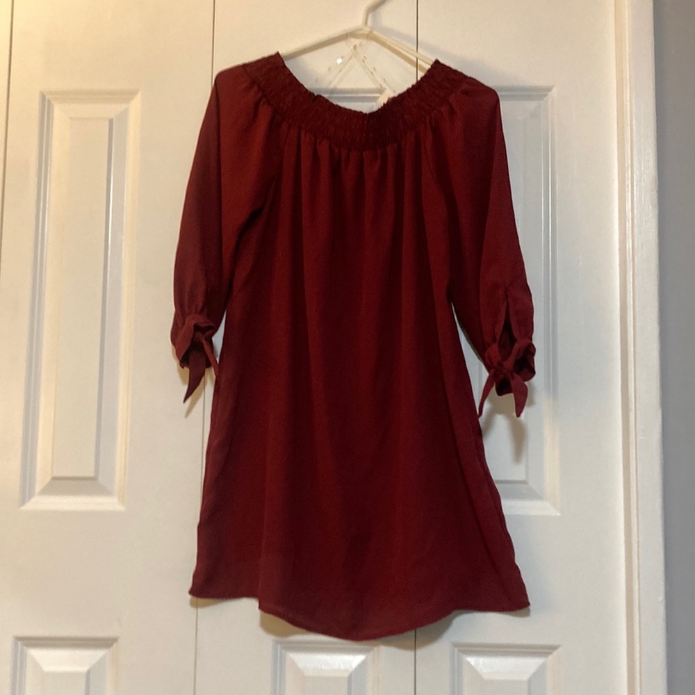 Iris burgundy dress
